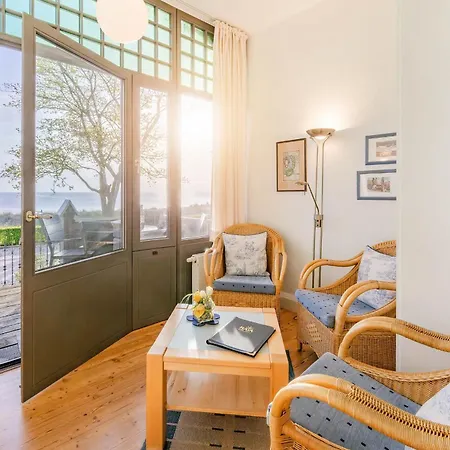 Strandklause 01 * 塞巴特黑灵斯多夫